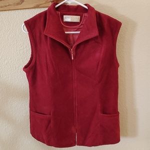 Prealnar brick red corduroy vest, L